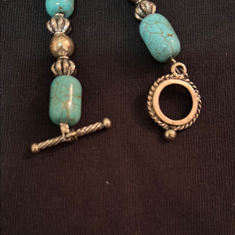 Turquoise and Silver Heart Pendant Necklace - Picture 4 of 7